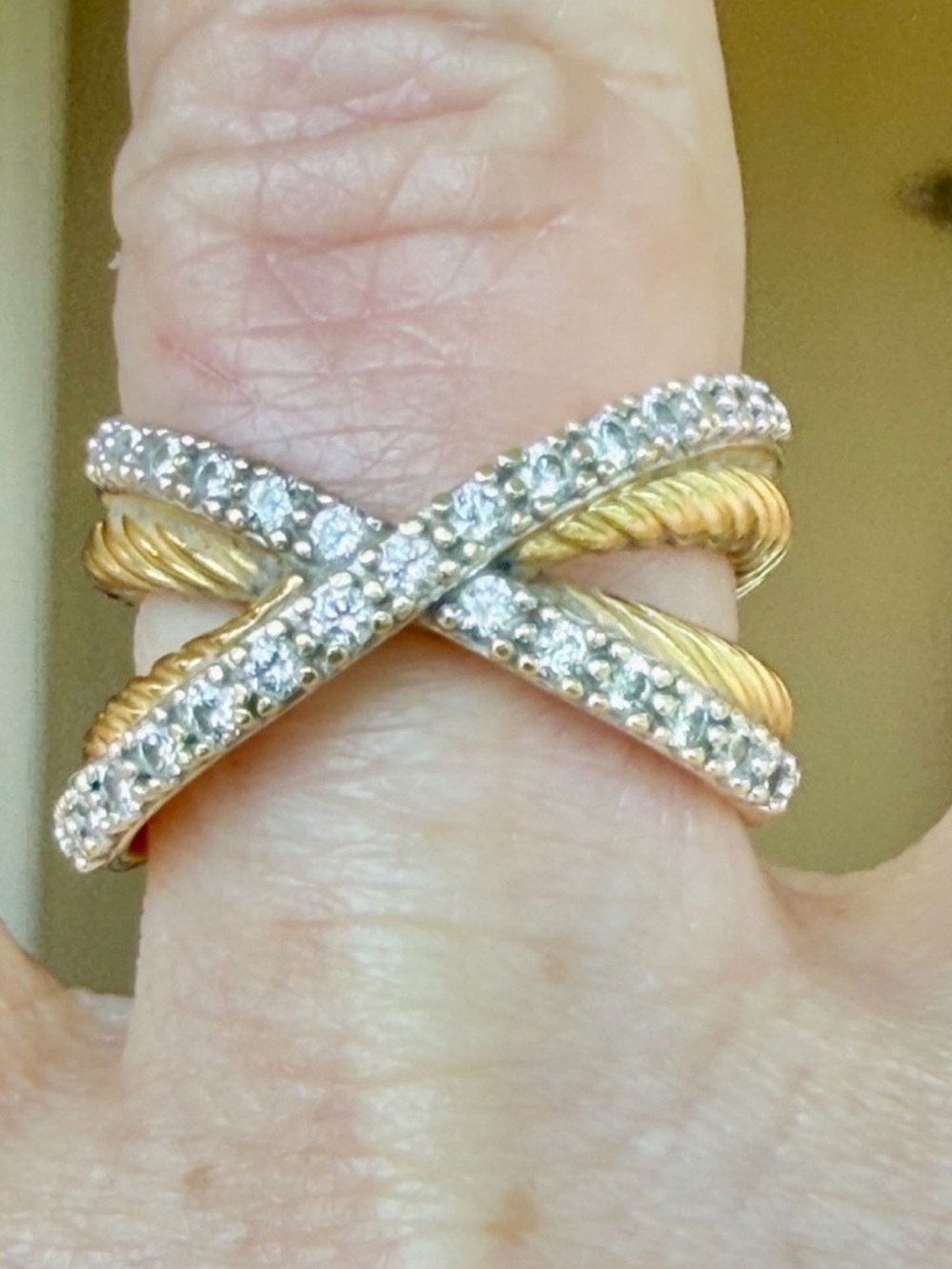 David Yurman 18 karat gold and diamond crossover ring